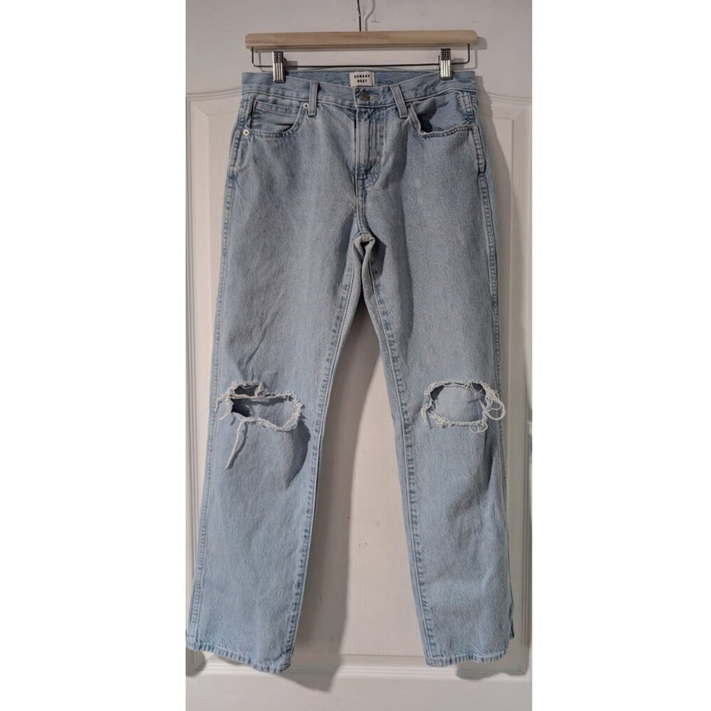 Aritzia Sunday Best | High Rise Distressed Straight Jeans in Light Wash